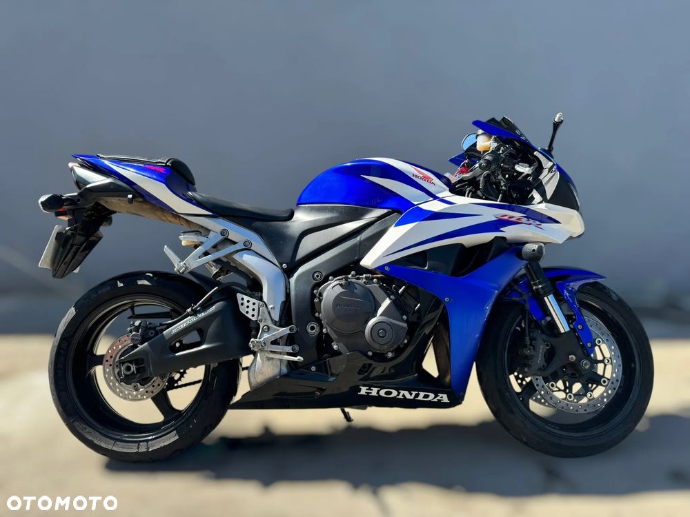Honda CBR - 2