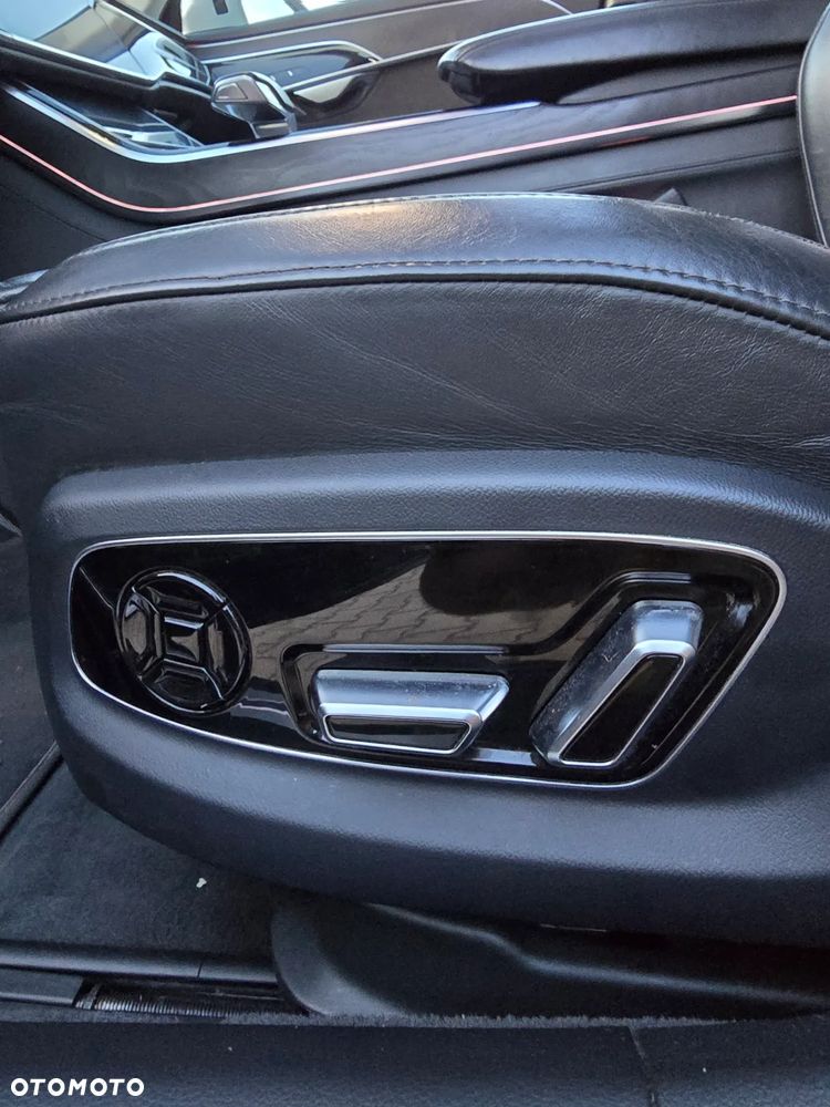 Audi A8 55 TFSI quattro tiptronic - 18