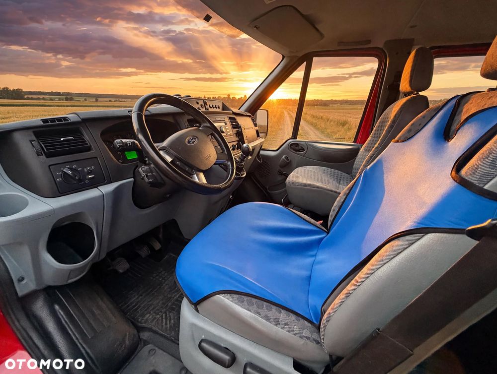 Ford Transit - 4
