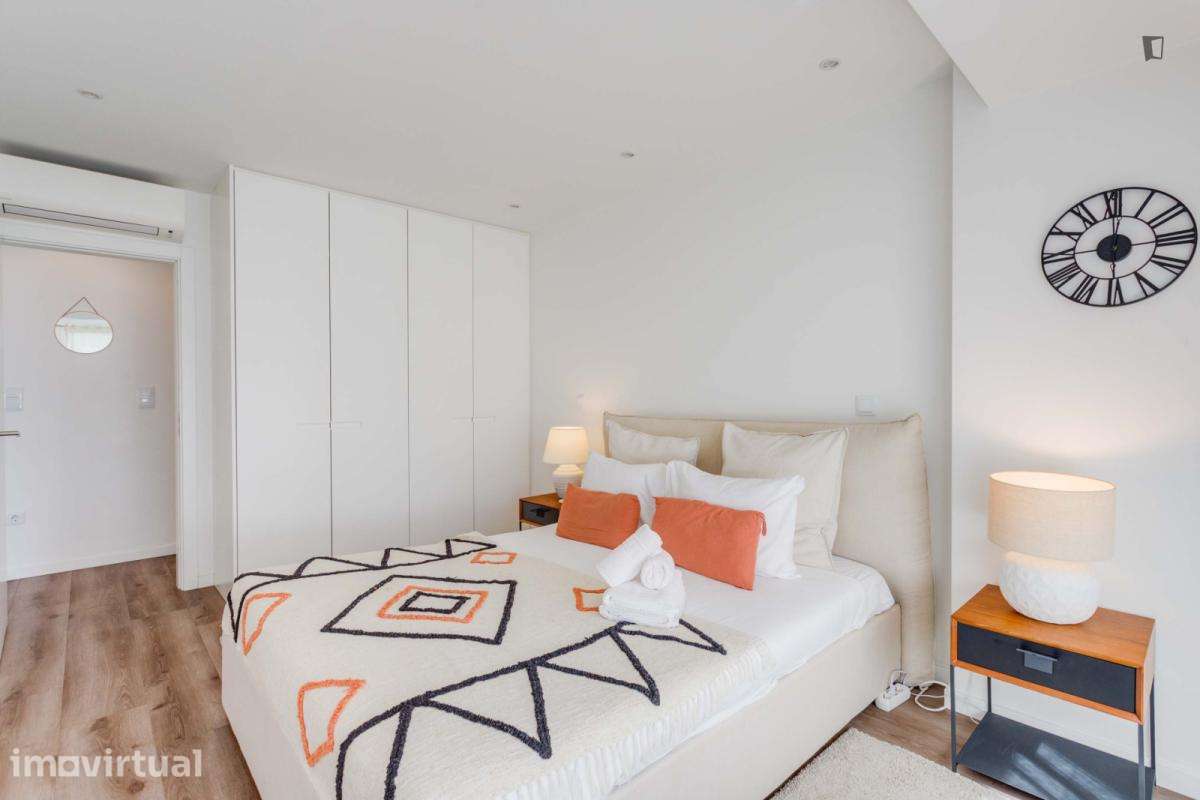 Apartamento com 1 quartos - localizado em Sete Rios Lisbon - Grande imagem: 4/25