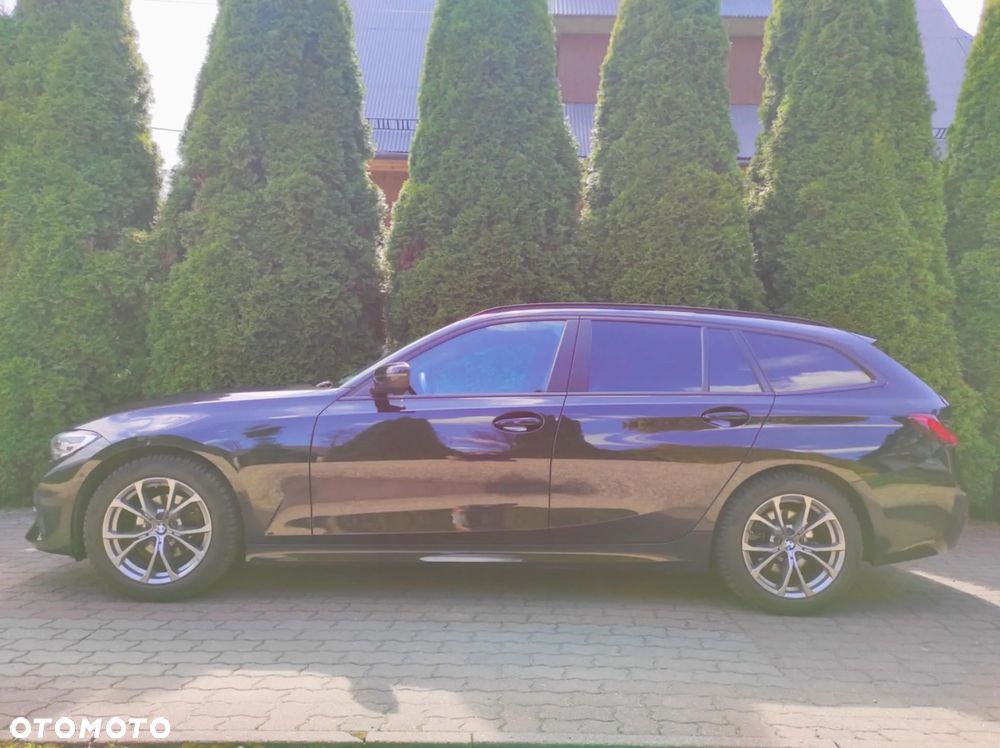 BMW Seria 3 318d Touring Advantage - 16