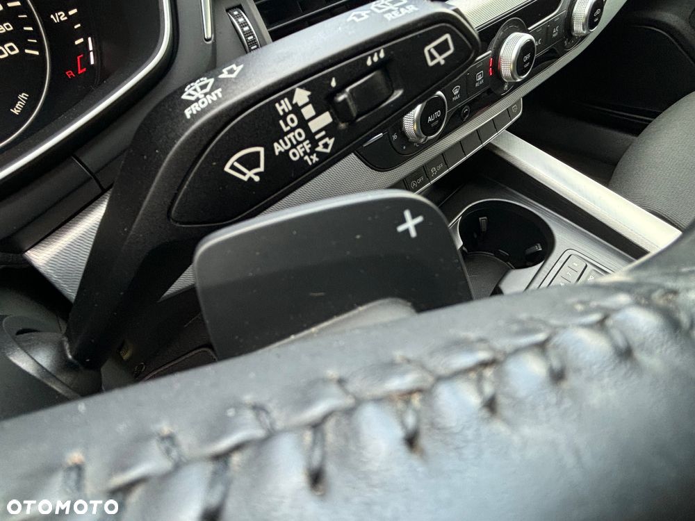 Audi A4 Avant 2.0 TDI Sport S tronic - 13