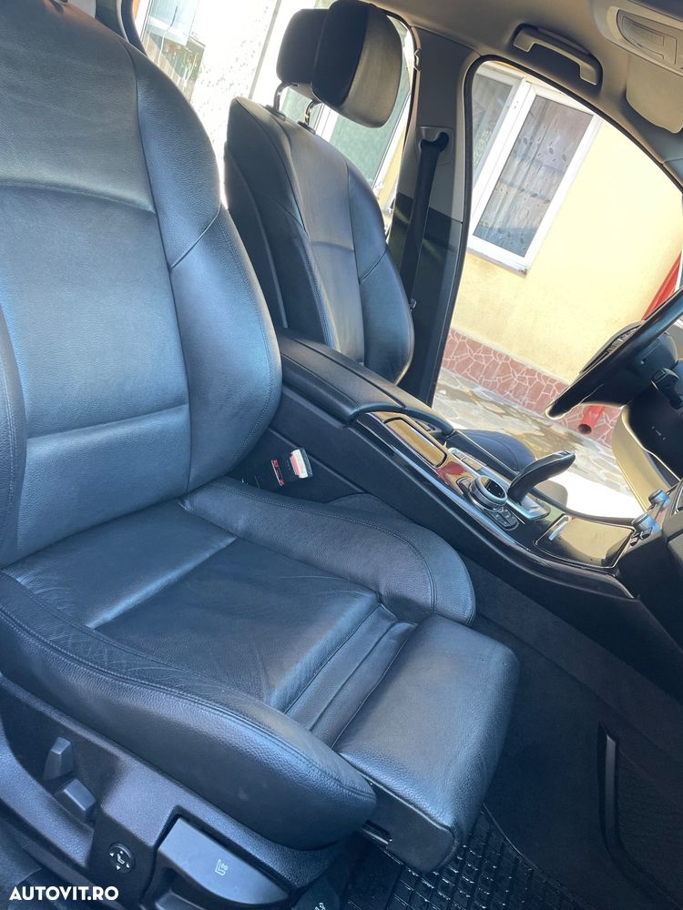 BMW Seria 5 520d - 8