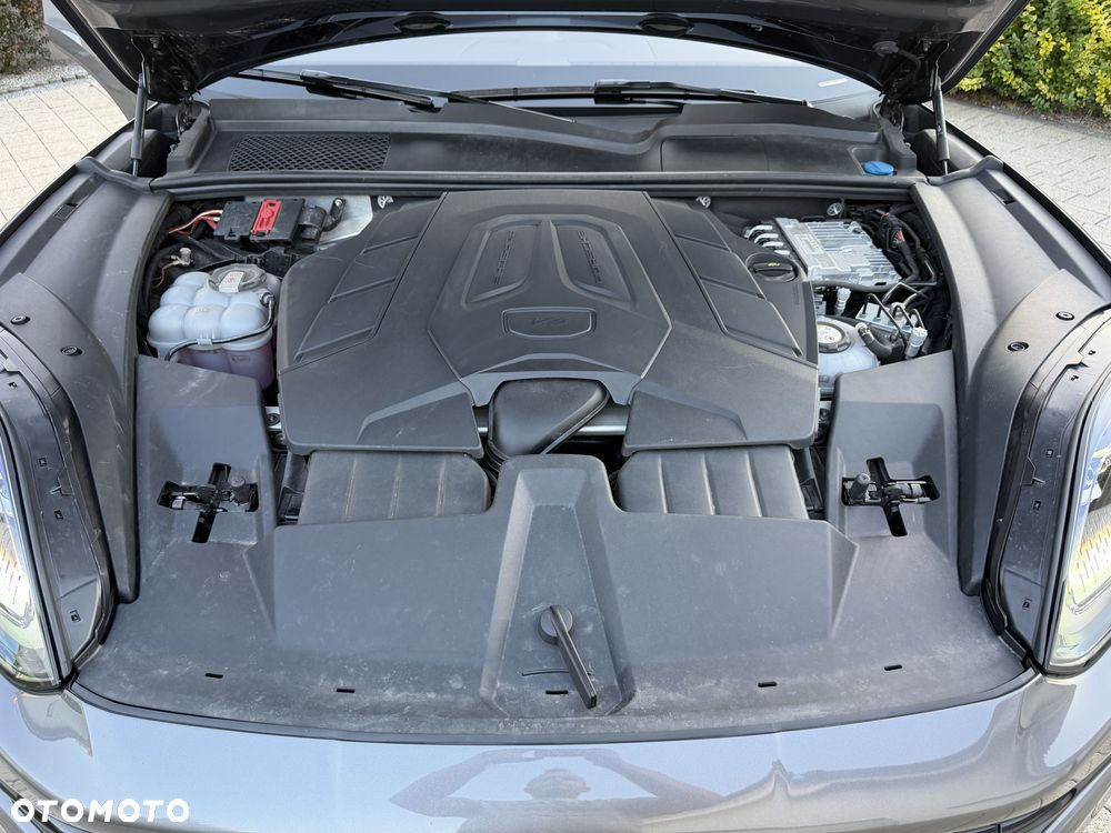 Porsche Cayenne E-Hybrid PHEV - 12