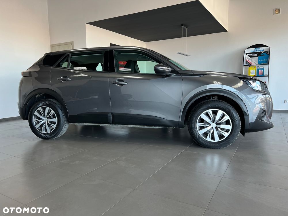 Peugeot 2008 - 8