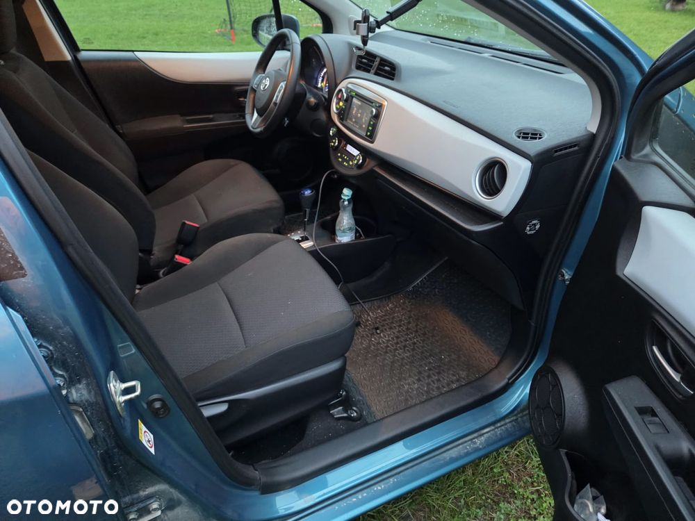 Toyota Yaris 1.5 VVT-i Club - 6