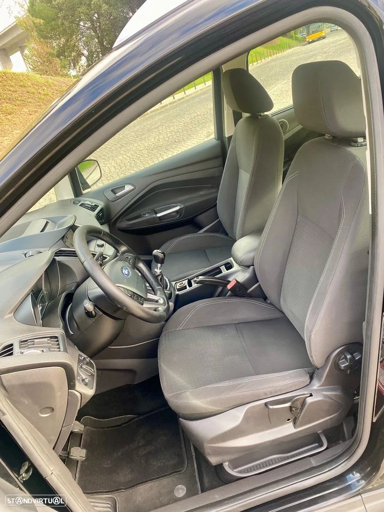 Ford Grand C-Max 1.5 TDCi S&S Titanium - 8