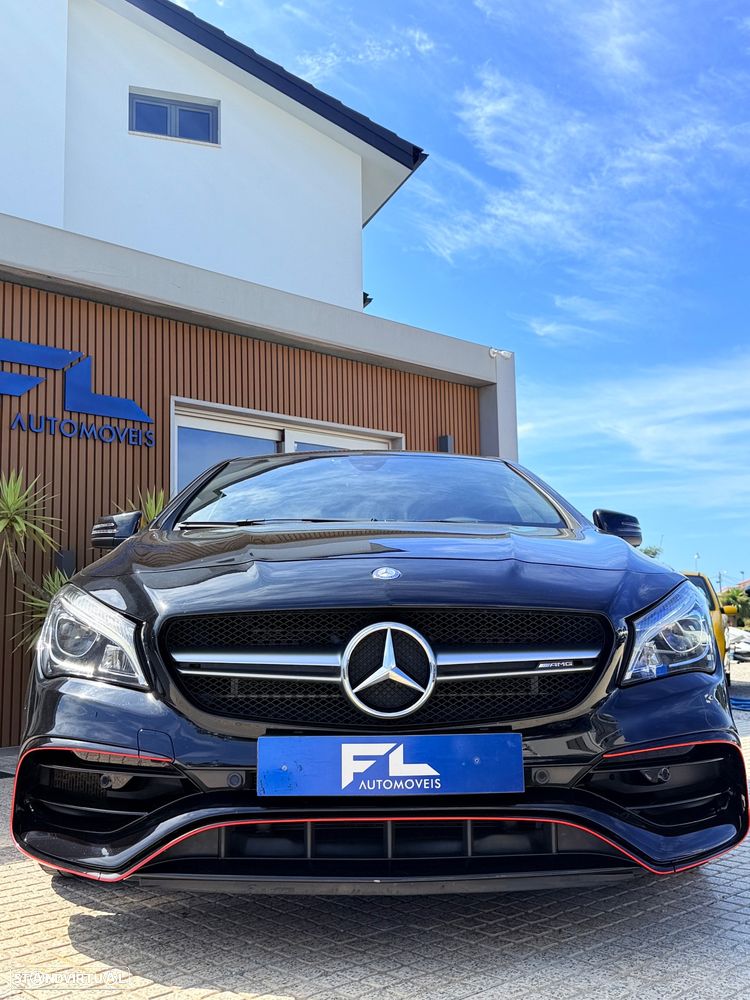 Mercedes-Benz CLA 45 AMG 4Matic Speedshift DCT 7G - 2