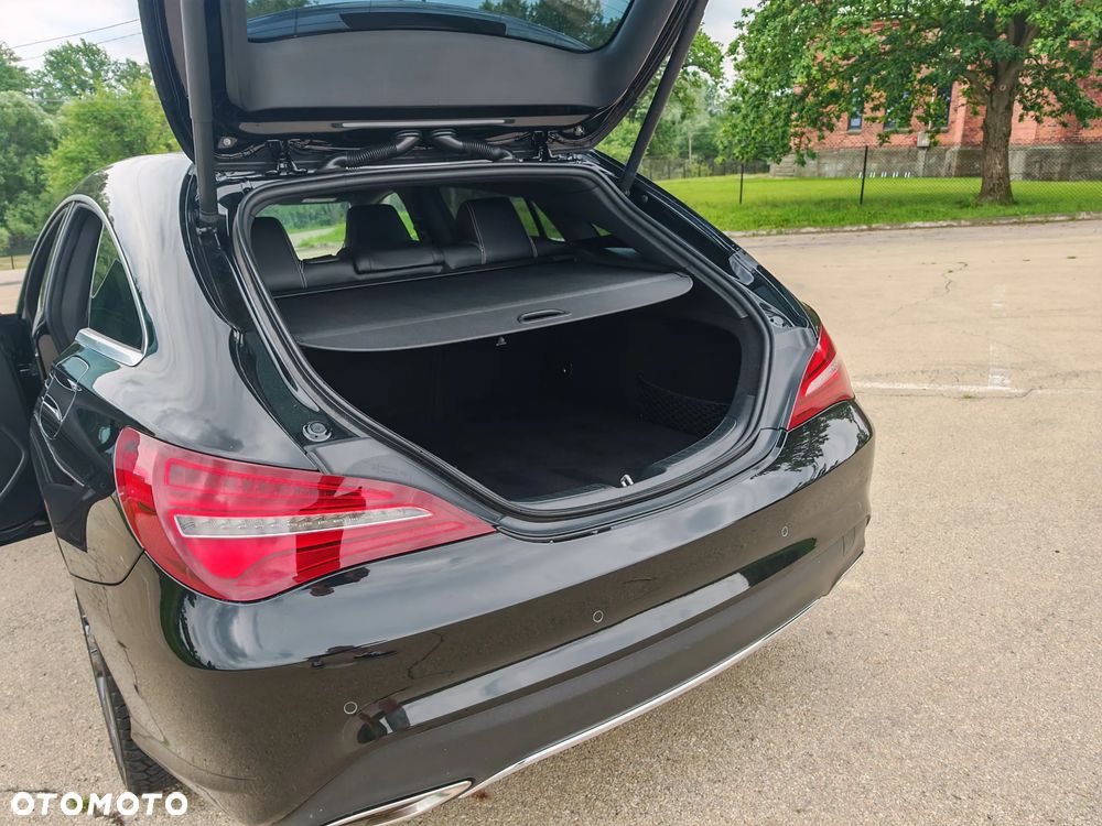Mercedes-Benz CLA - 13