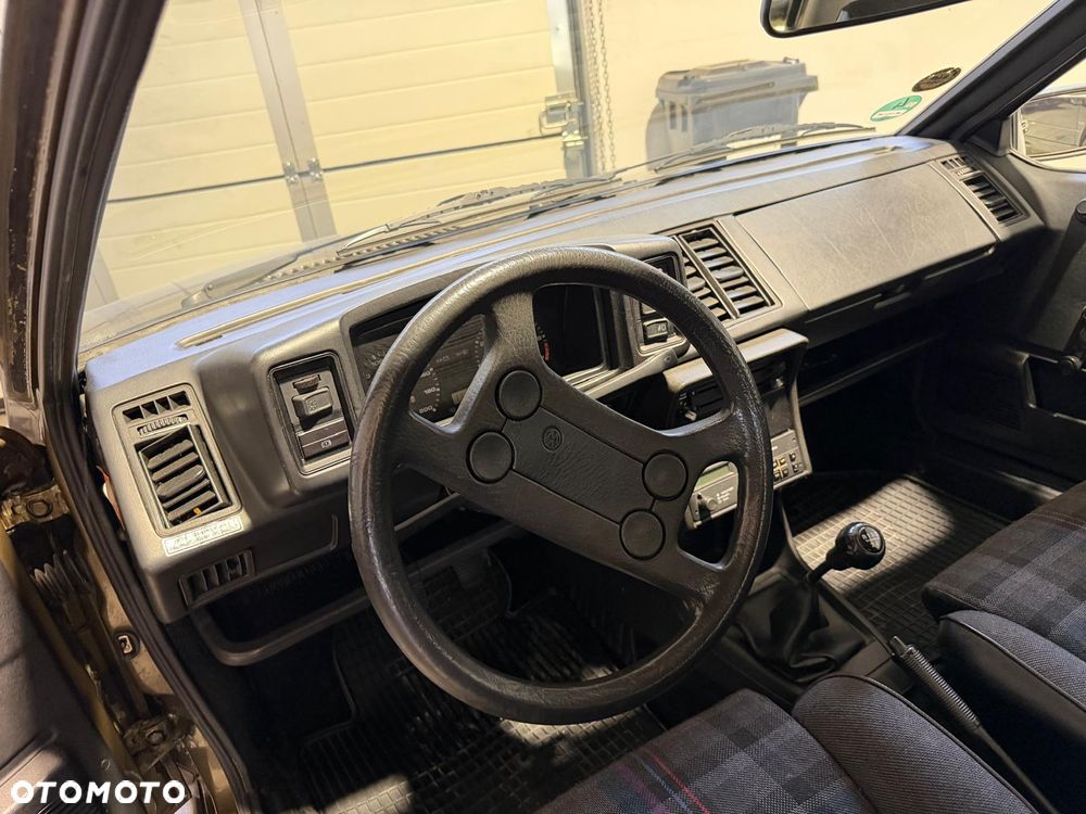Volkswagen Scirocco - 15