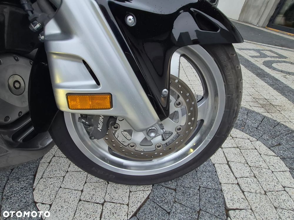 Honda GL - 15