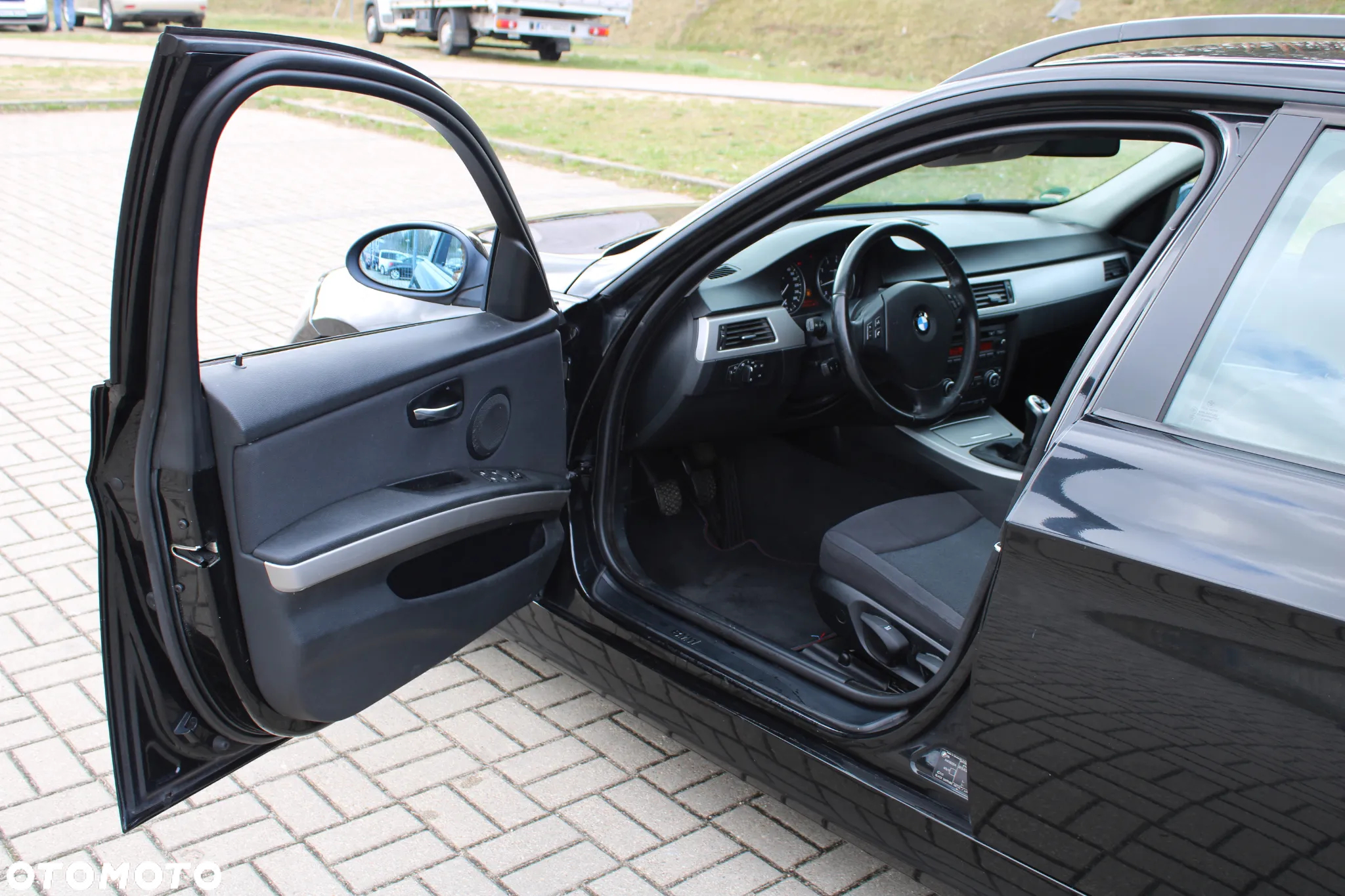 BMW Seria 3 - 22