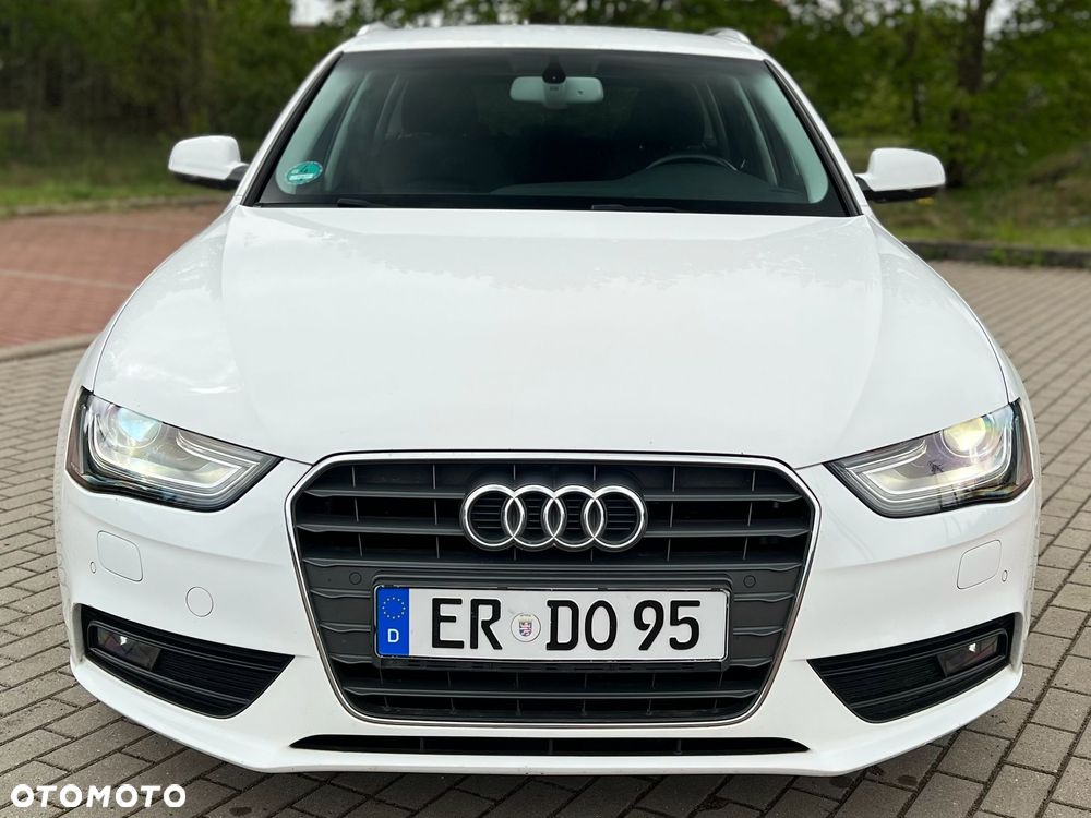 Audi A4 Avant 2.0 TDI DPF multitronic Attraction - 3