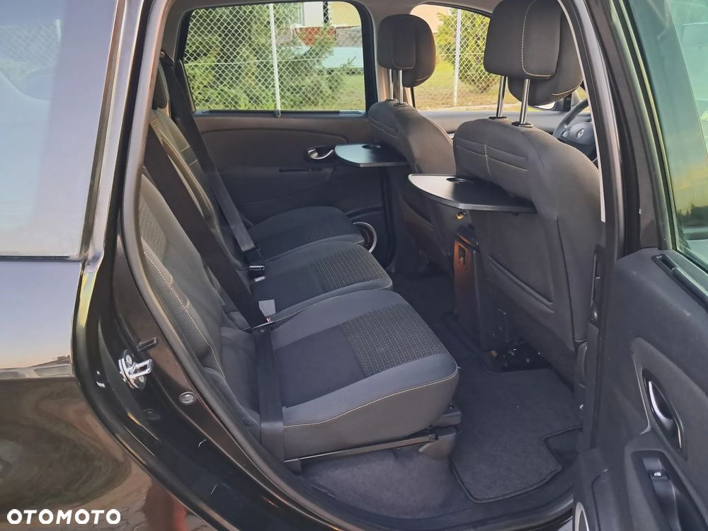 Renault Grand Scenic 1.6 16V 110 Dynamique - 23