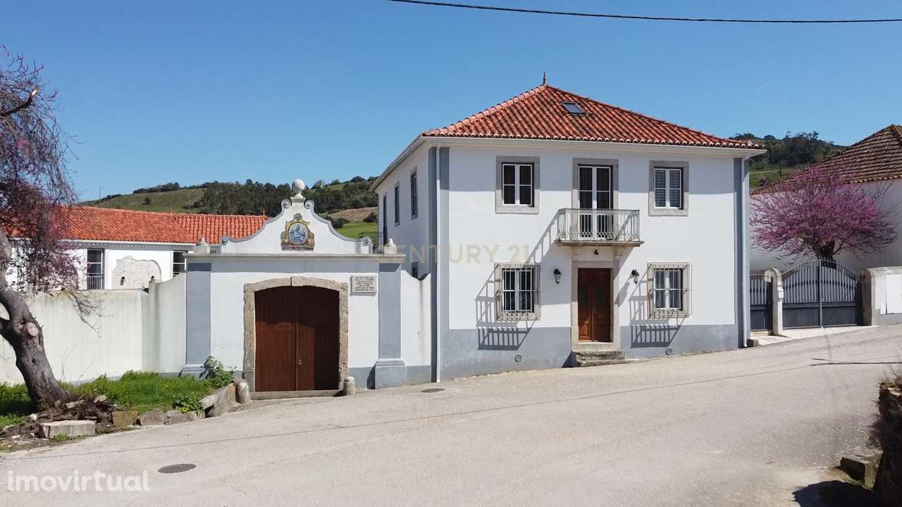 Moradia Senhorial   | Sapataria - Grande imagem: 2/18