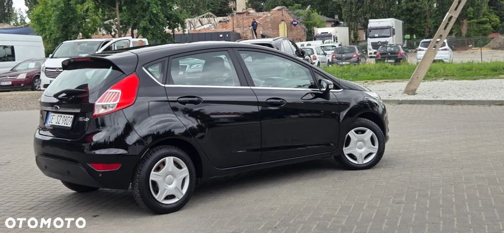 Ford Fiesta 1.0 EcoBoost STart-Stop Titanium - 13