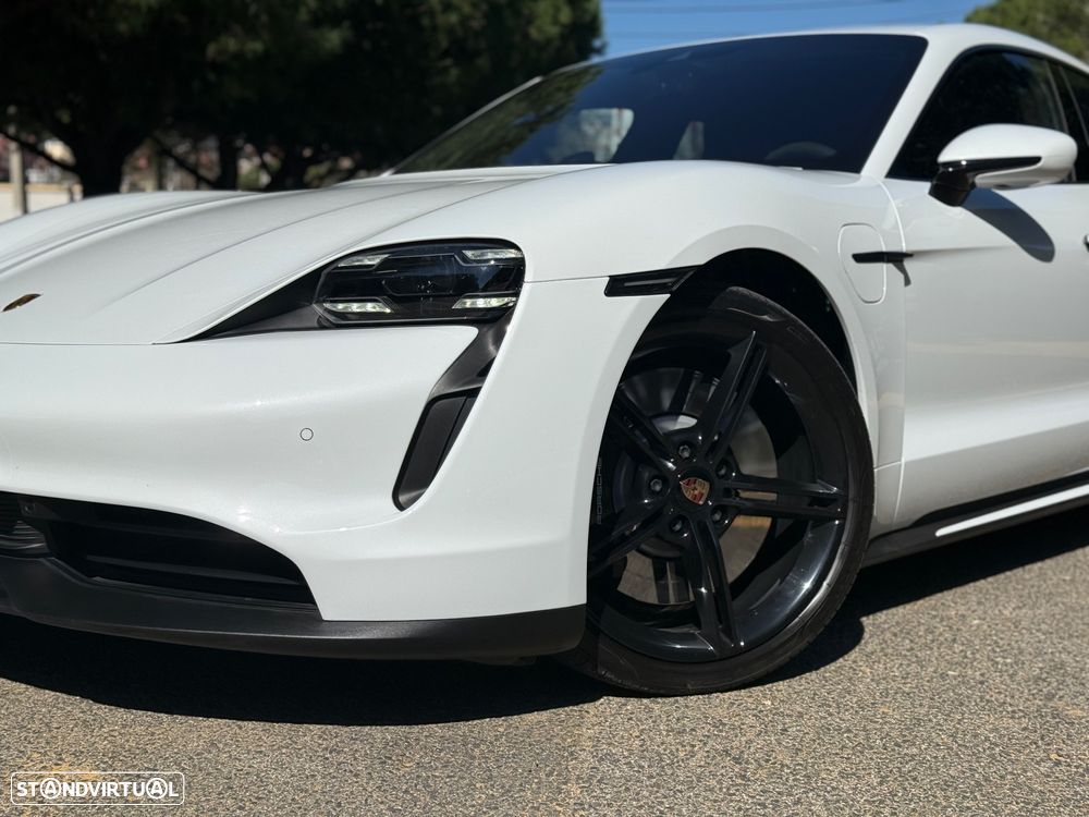 Porsche Taycan 4S Bateria Performance Plus - 9