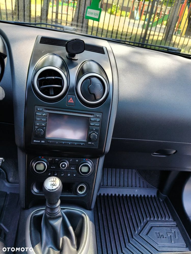 Nissan Qashqai 2.0 dCi DPF acenta - 11