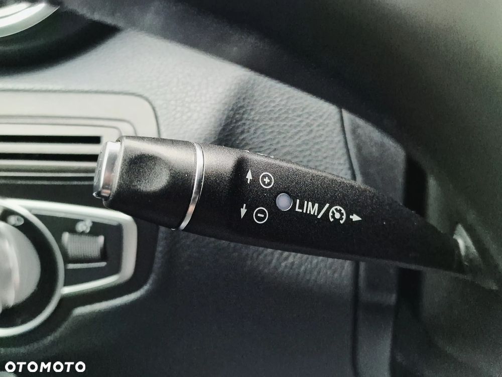 Mercedes-Benz Klasa C 180 (BlueTEC) d - 28