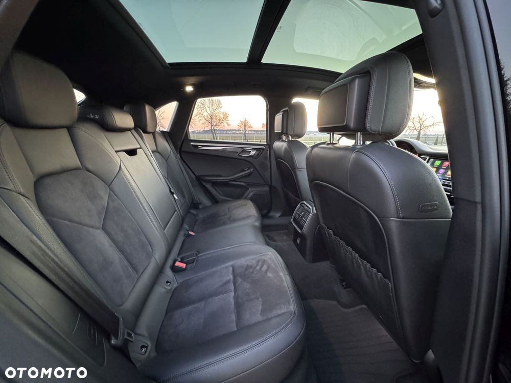 Porsche Macan Standard - 8