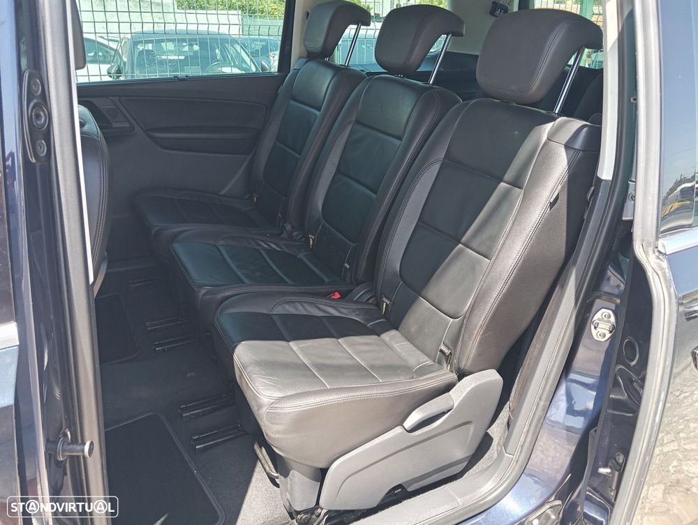 VW Sharan 2.0 TDI Blue Highline DSG - 16