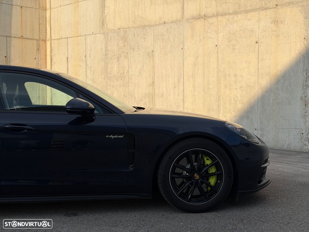 Porsche Panamera - 5