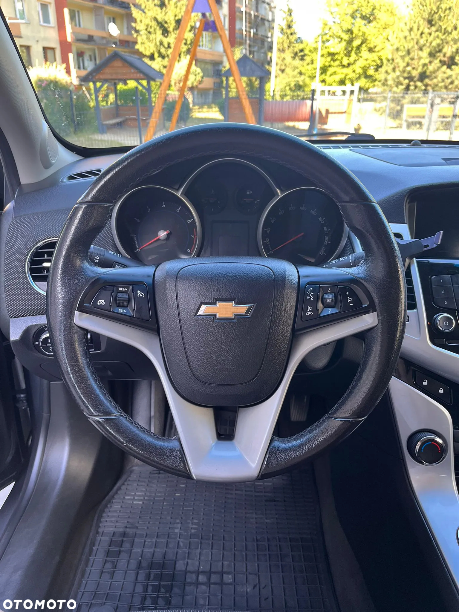 Chevrolet Cruze 1.8 LTZ - 14