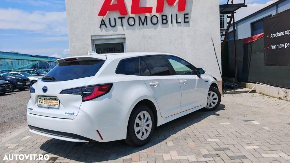 Toyota Corolla - 9