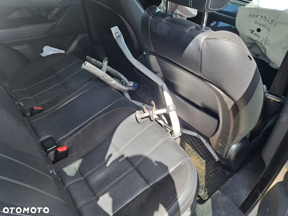 Land Rover Range Rover Velar 2.0 TD4 R-Dynamic S - 3