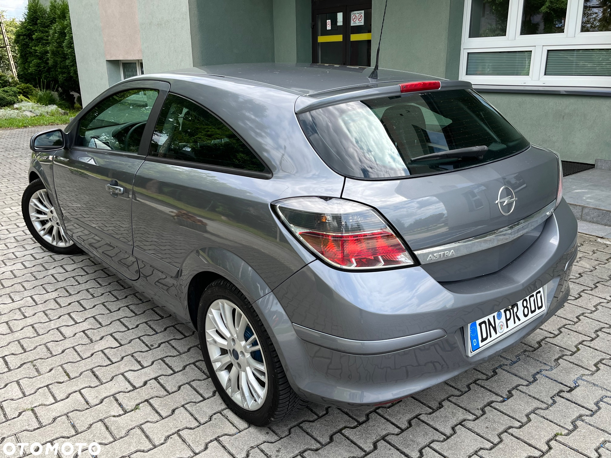 Opel Astra GTC 1.4 Easytronic - 3