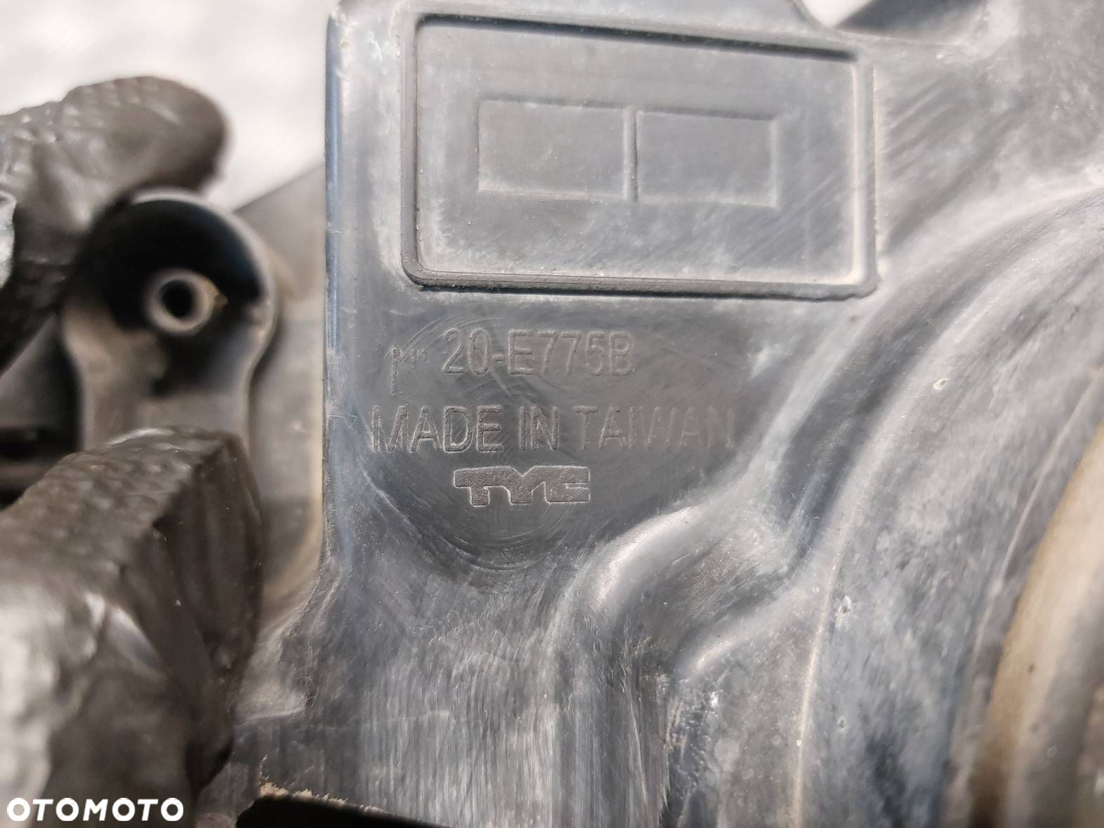 LAMPA PRAWY PRZÓD FIAT DUCATO III LIFT 20- E775 - 7
