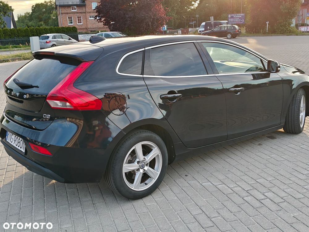 Volvo V40 D2 Momentum - 7