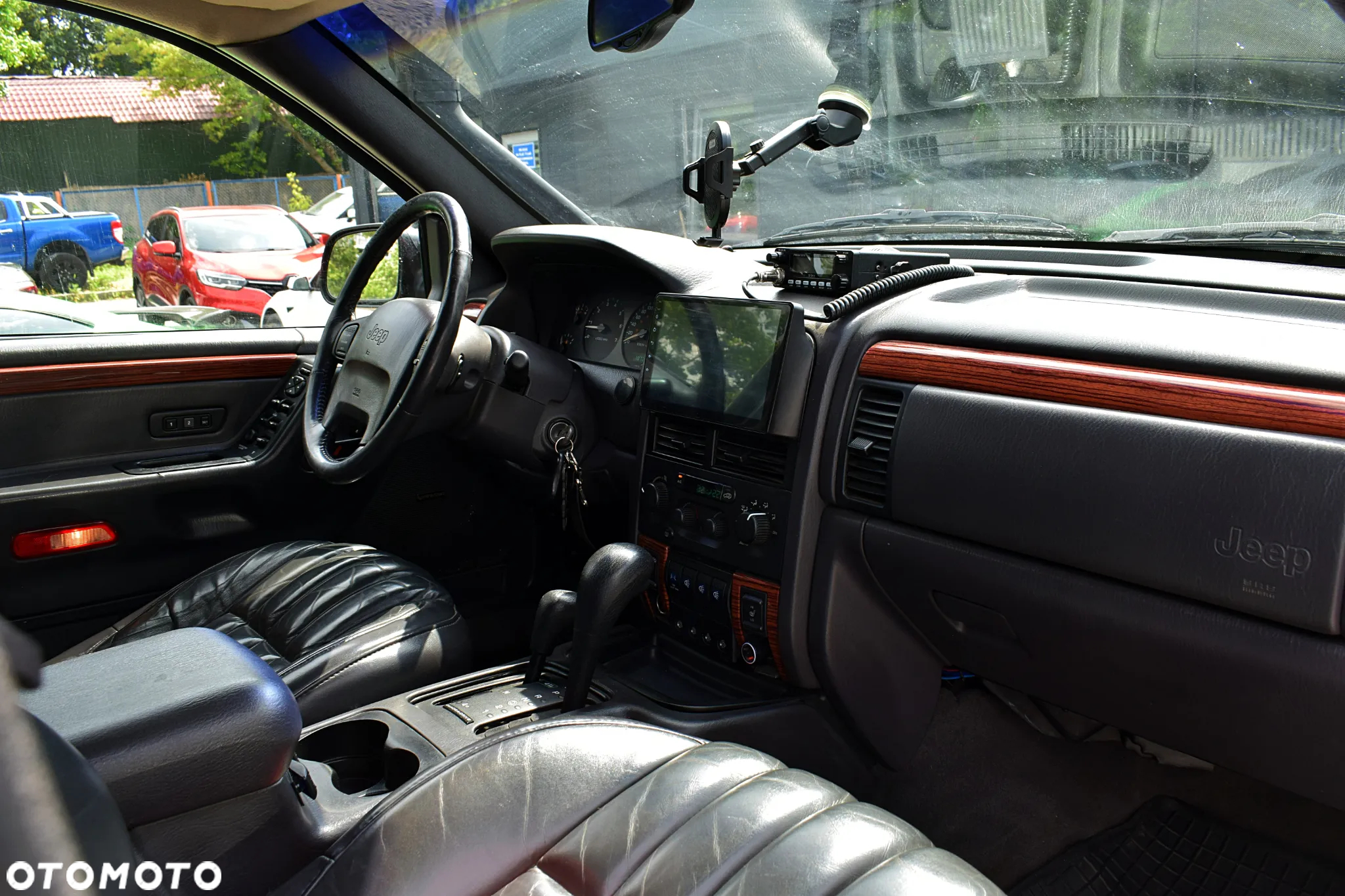 Jeep Grand Cherokee 4.7 Overland - 9
