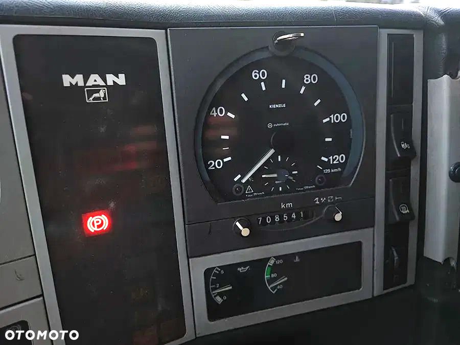 MAN 13.284 - 6