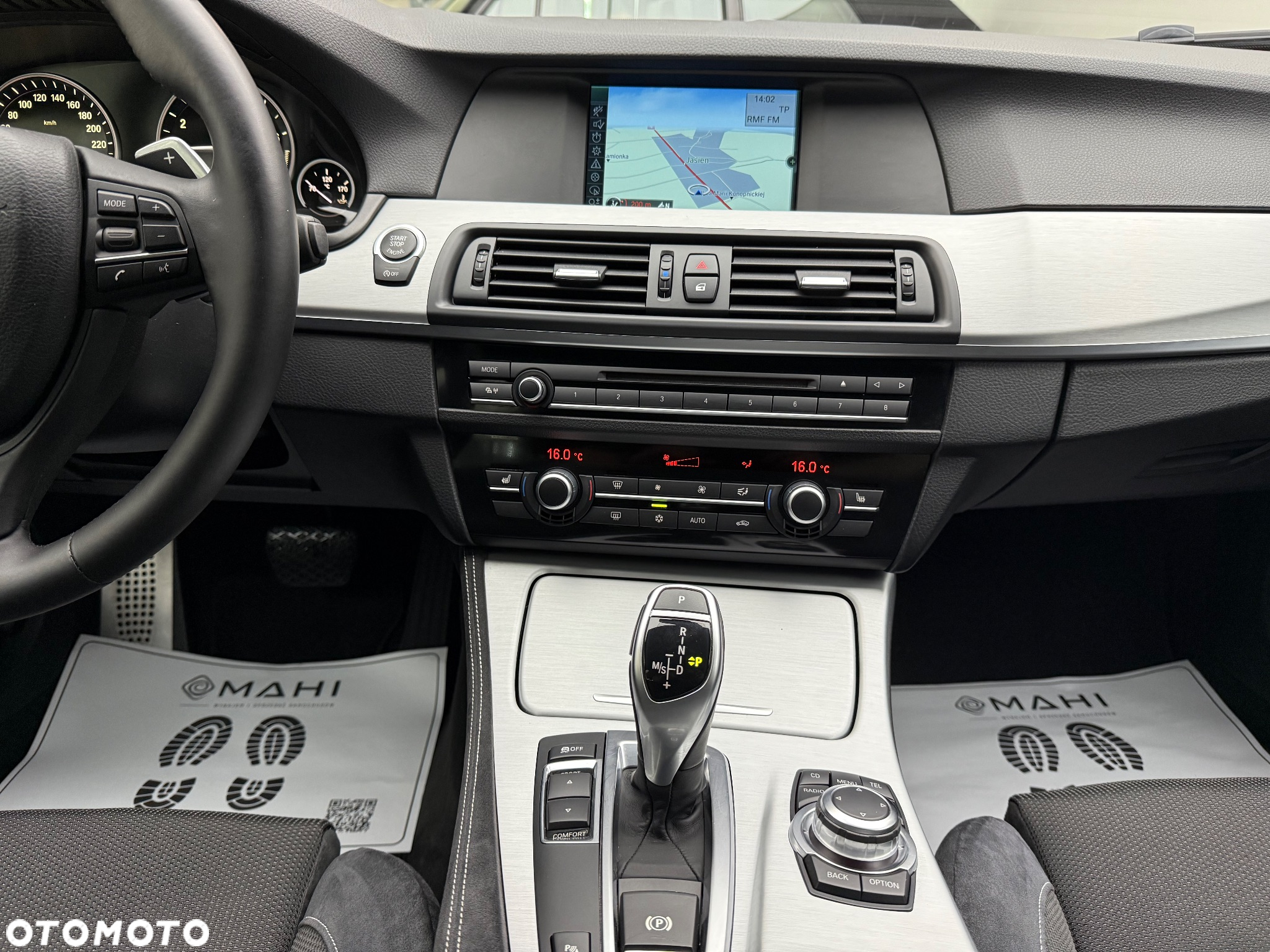 BMW Seria 5 520i Touring Luxury Line - 21