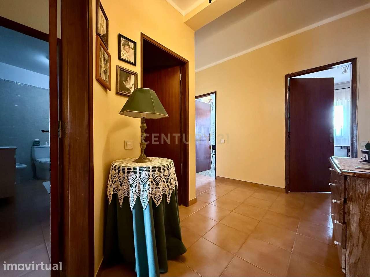 Apartamento T3 com Terraço e Varanda em Olhão - Grande imagem: 3/19