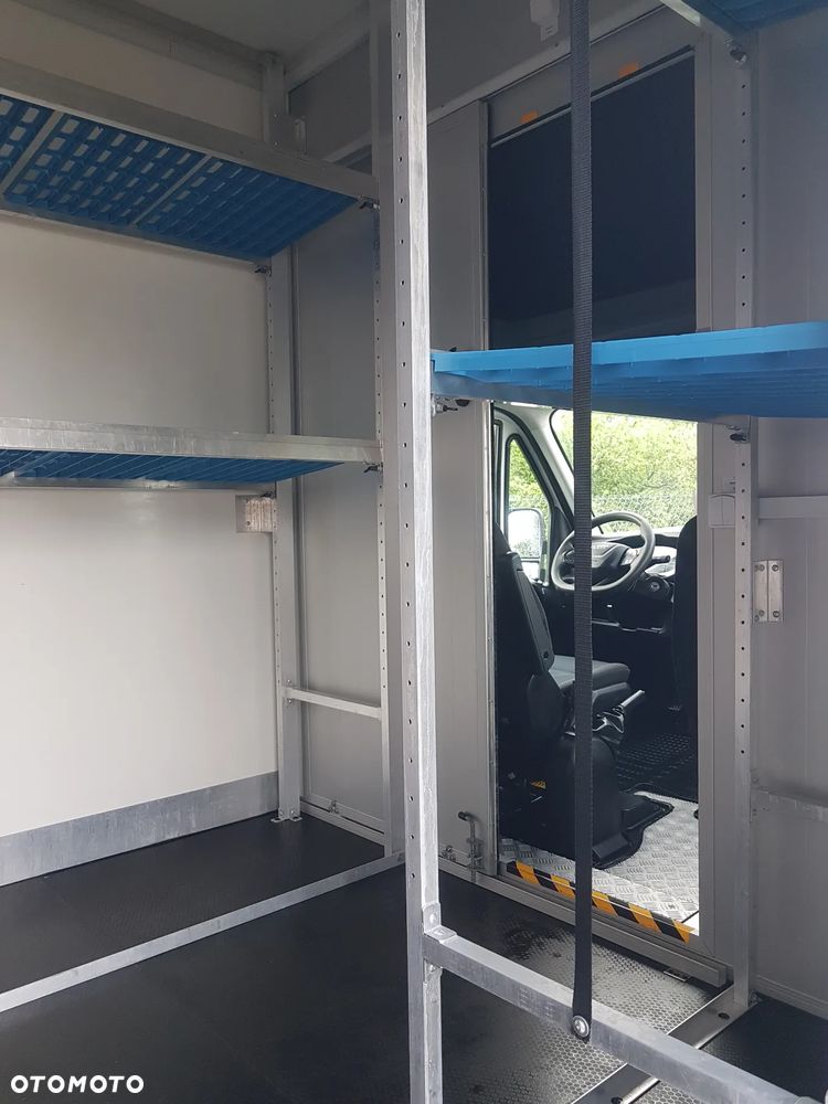 Iveco DAILY KONTENER NISKOPODŁOGOWY 4,43x2,23x2,42 SKLEP BAR FOODTRUCK KAMPER KLIMA - 23