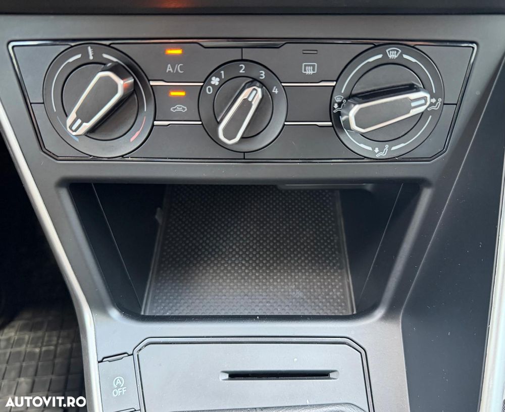 Volkswagen Polo 1.0 TSI Highline - 26