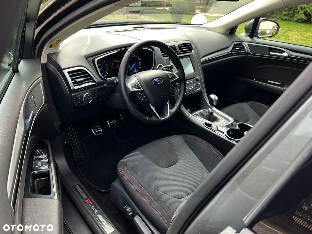 Ford Mondeo 2.0 TDCi STart-Stopp ST-Line - 20