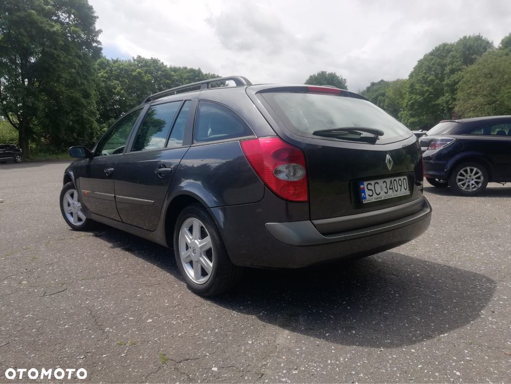 Renault Laguna - 3