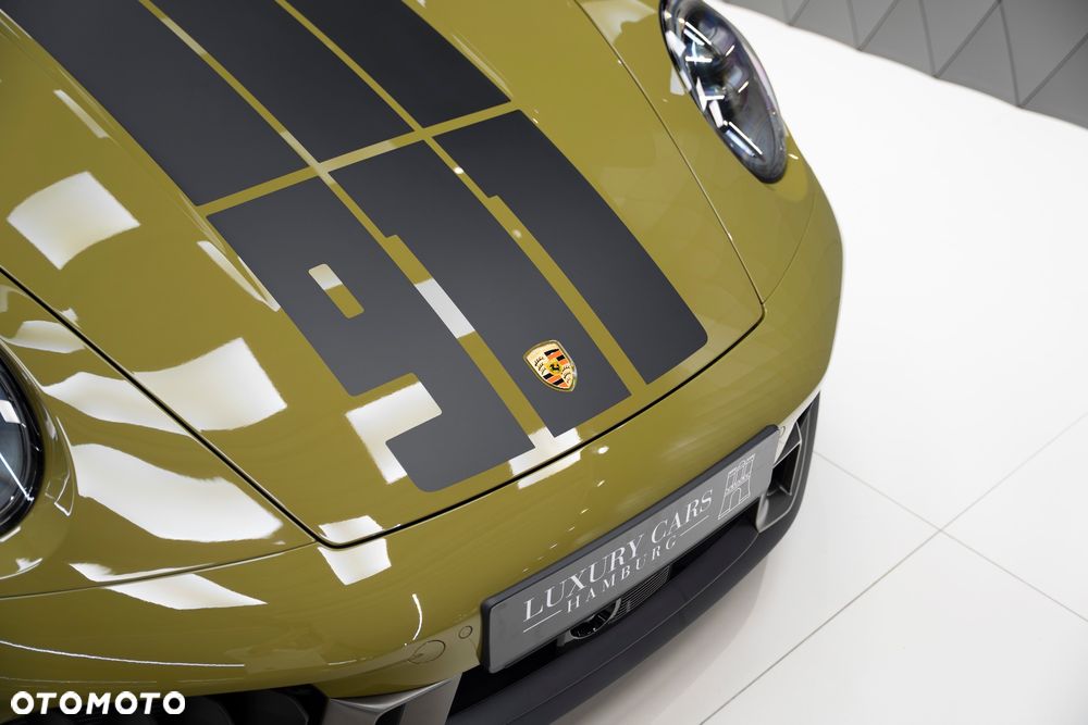 Porsche Carrera GT - 8