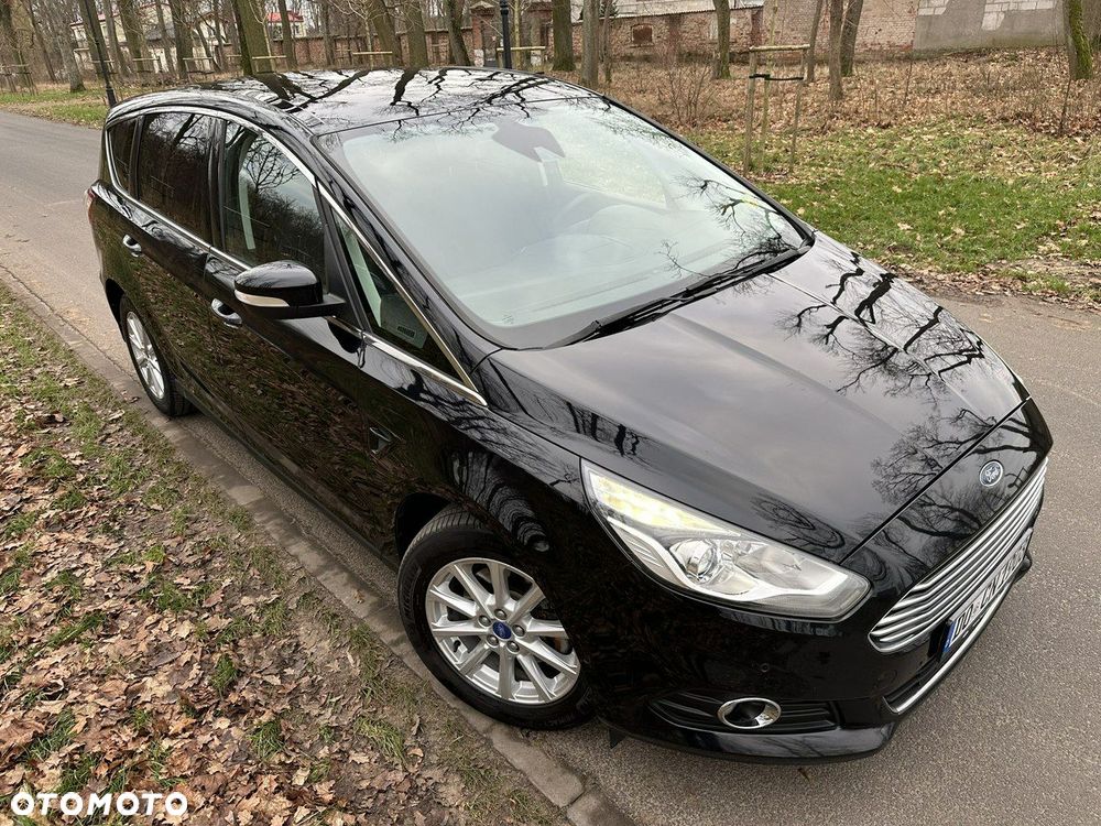 Ford S-Max - 14