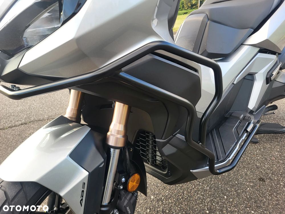 Honda ADV350 - 16
