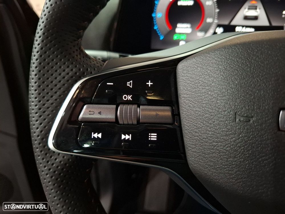 Nissan Ariya 63 kWh Evolve Carr. 22kW - 16