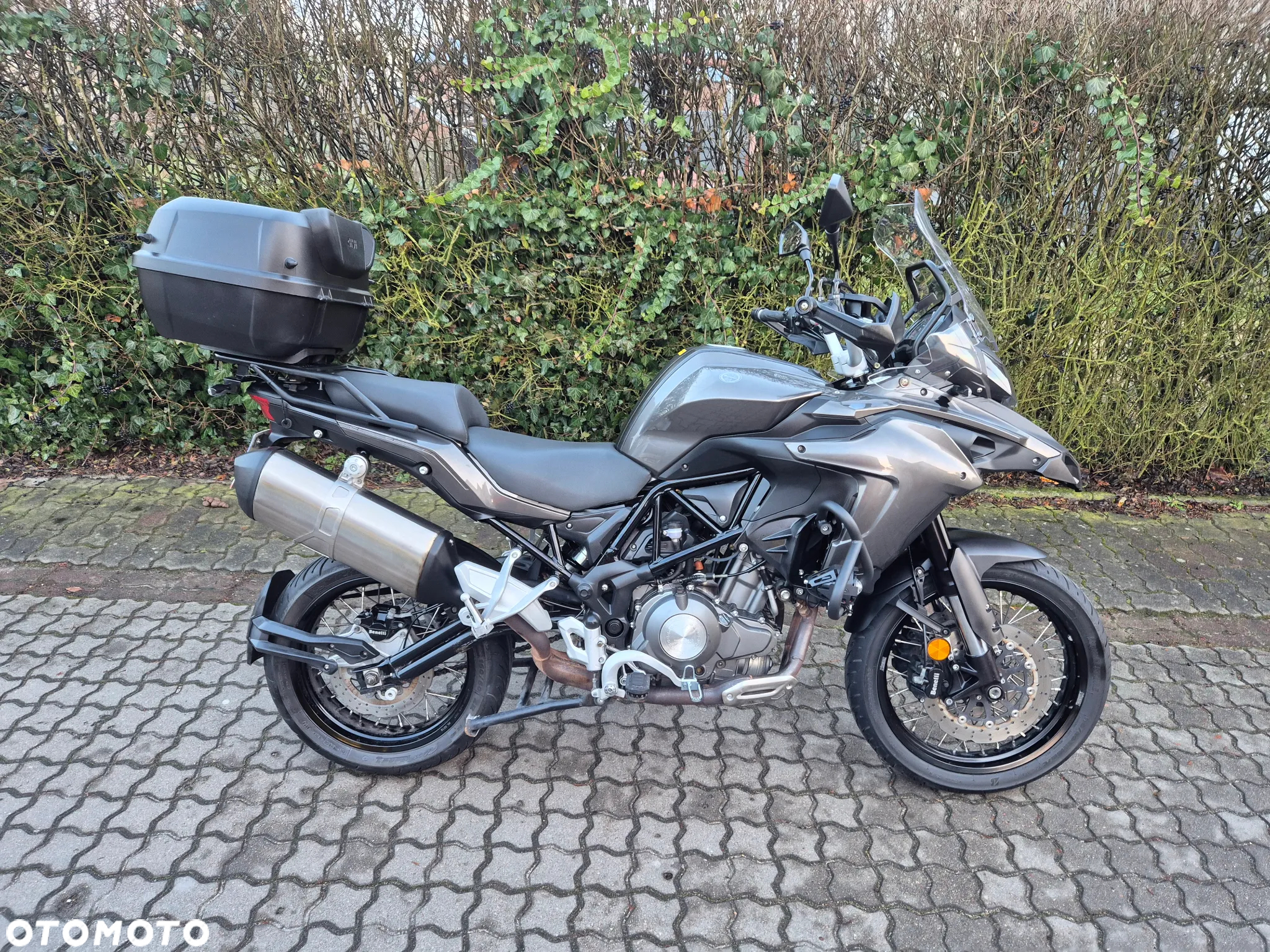 Benelli TRK 502X - 18