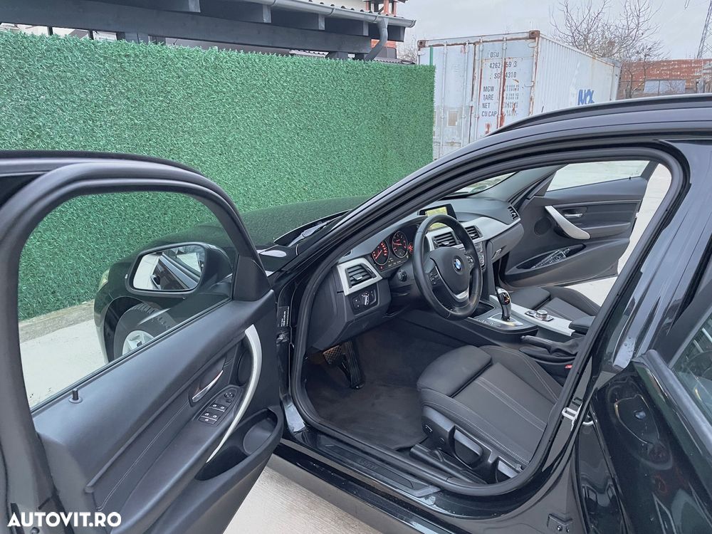 BMW Seria 3 320d Sport-Aut. Blue Performance Sport Line - 6