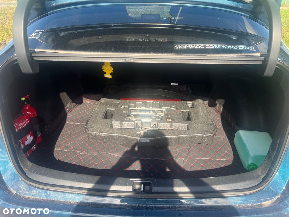 Toyota Corolla 1.8 Hybrid GPF Executive - 6