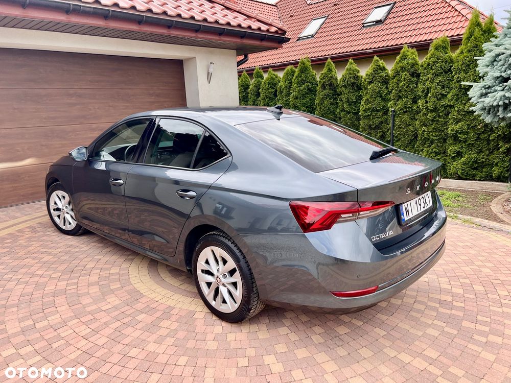 Skoda Octavia 2.0 TDI Ambition - 24
