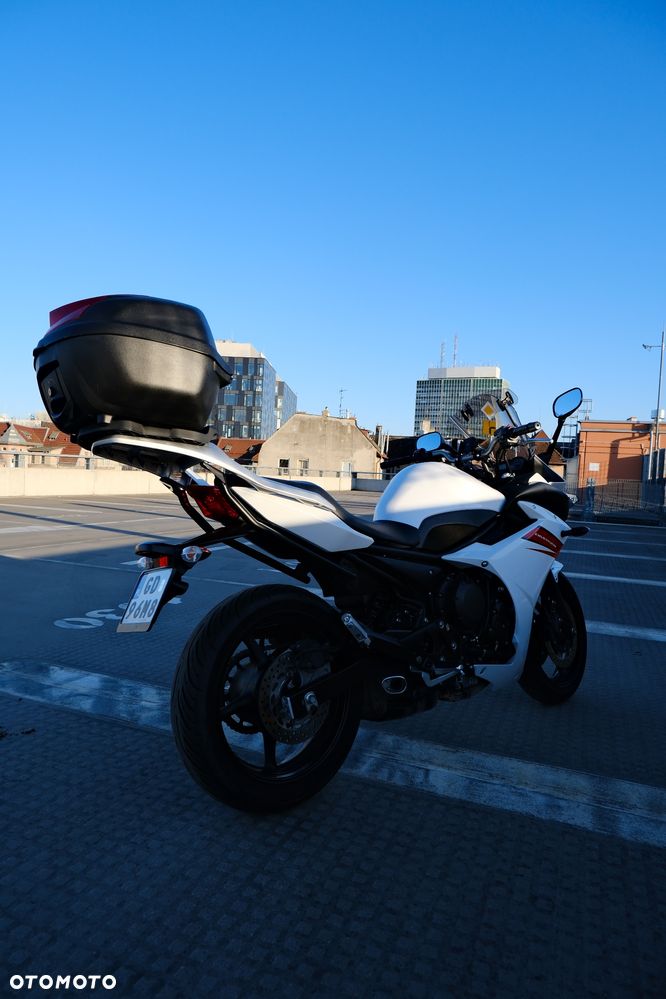 Yamaha XJ - 4