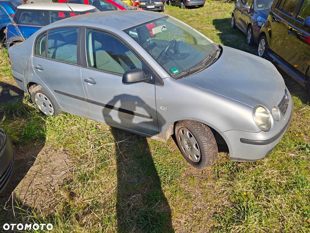 Volkswagen Polo 1.2 Comfortline - 23